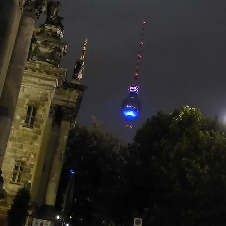 Aparthotel Dahlie & Nelke Berlino