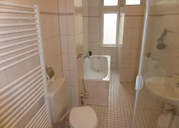 Aparthotel Dahlie & Nelke 3*