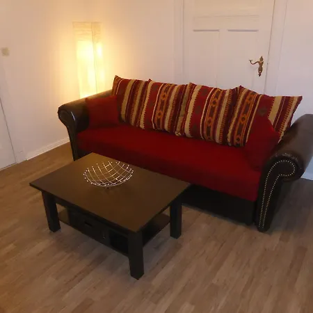 Dahlie & Nelke 柏林