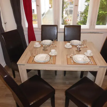 Apartmanhotel Dahlie & Nelke