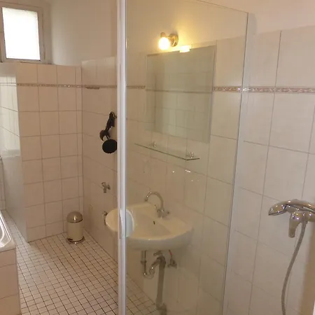 Apartmanhotel Dahlie & Nelke *