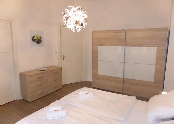 Dahlie & Nelke Berlin