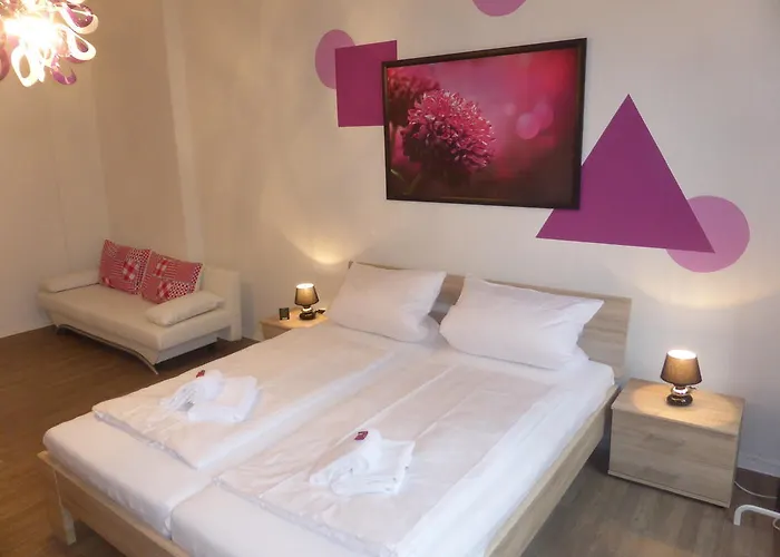 Hotel apartamentowy Dahlie & Nelke 3*